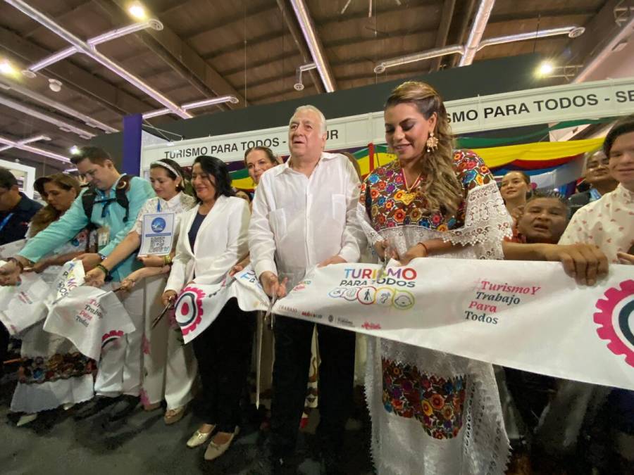 Acapulco renace con el Tianguis Turístico México 2024