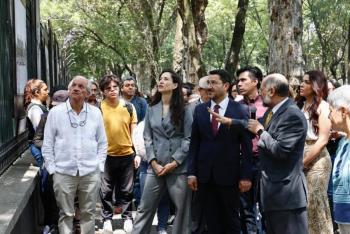 Martí Batres inaugura exposición 