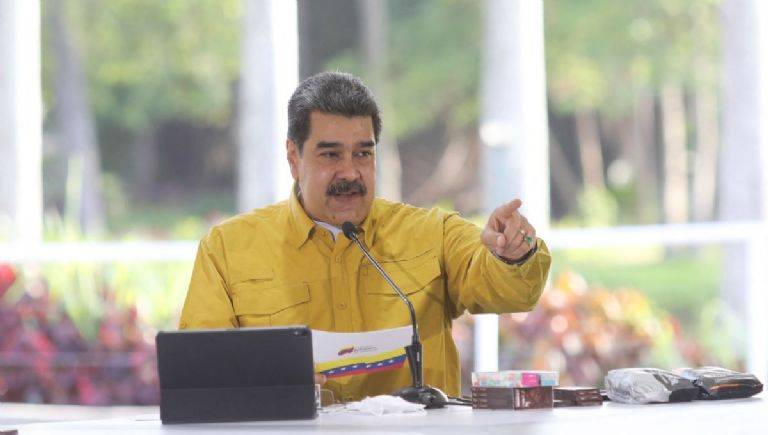 Maduro anuncia cierre de embajada y consulados en Ecuador tras asalto a embajada mexicana  