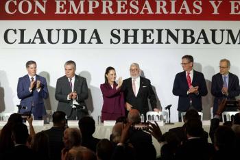 Promete Sheinbaum ante empresarios mayor salario mínimo sin afectar inflación