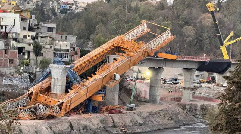 Tren Interurbano: desplome de lanzadora de dovelas