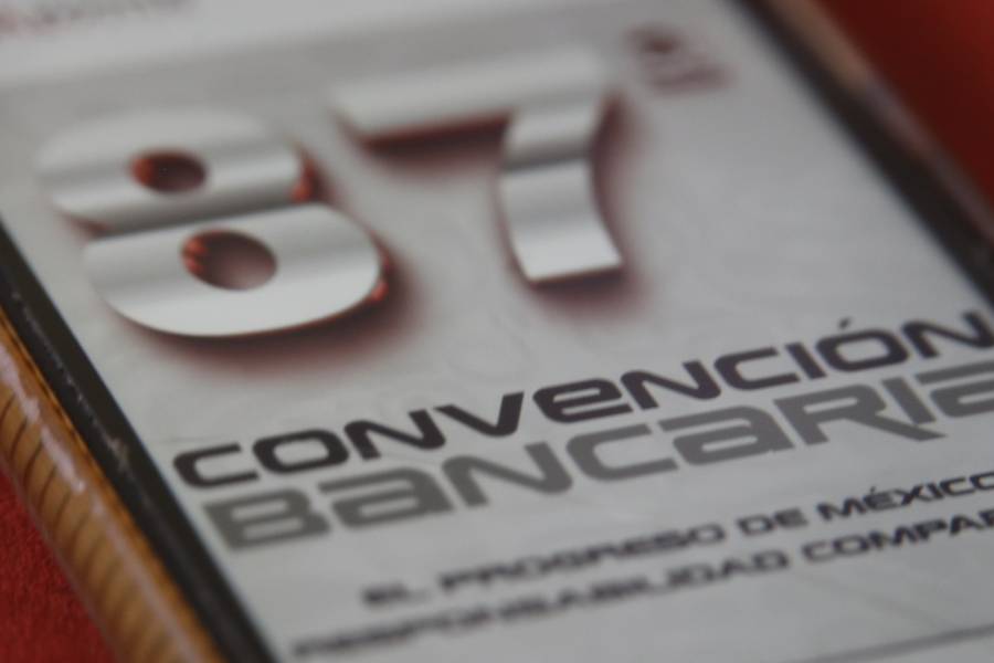 Claves del futuro financiero en la 87ª Convención Bancaria de México                   