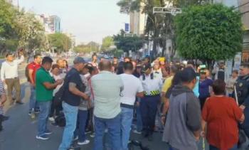 Empleados del PRD toman instalaciones de la dirigencia nacional en protesta por falta de pagos