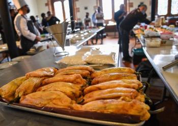 ¿Cu&aacute;ntos empleos deja el sector restaurantero en Edomex?
