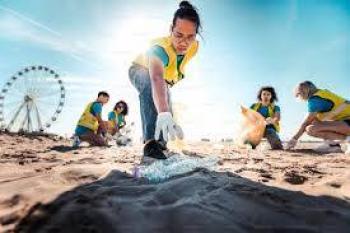Retiran 2.5 toneladas de desechos de playas y mares de M&eacute;xico