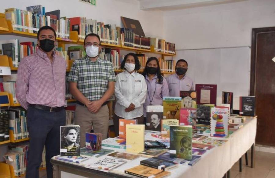 Soledad de G. S. Celebra el Día del Libro con un Programa de Cuentacuentos en Escuelas