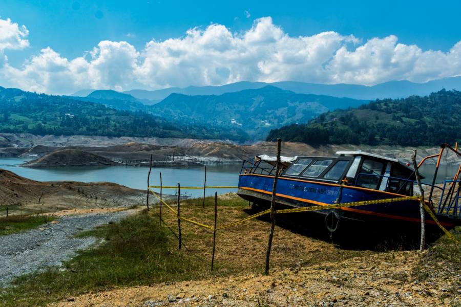 Bogotá registra cifras récord de bajo consumo de agua durante restricción