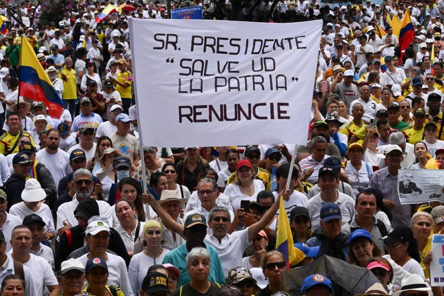 Presidente del Senado pide a Petro no confrontar por marchas