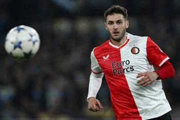 Santiago Gim&eacute;nez causa baja con el Feyenoord