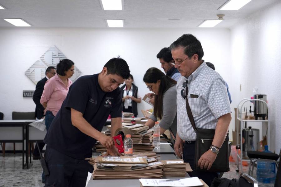 Entrega TGM boletas para elección de voto anticipado en BCS