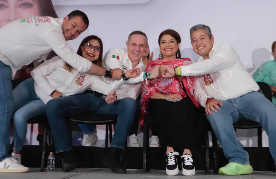 Candidatos de la 4T sellan pacto para mejorar servicios públicos en la CDMX