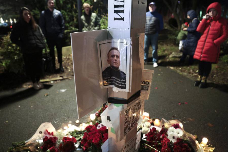 Inteligencia de EEUU sugiere que Putin no habr&iacute;a ordenado la muerte de Navalny en prisi&oacute;n (prensa)
