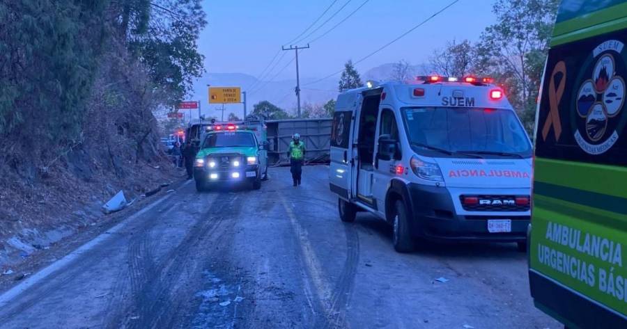 Asciende a 18 las personas que perdieron la vida en accidente en el Estado de México