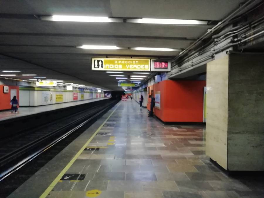 HISTORIAS EN EL METRO: EL MISTERIO DE LAS LÍNEAS    