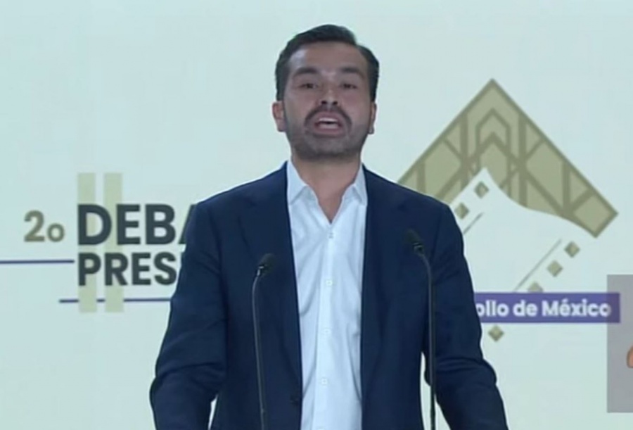 Álvarez Maynez propone fondo de desarrollo para solucionar la escasez de agua