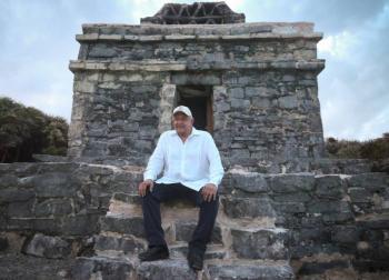 AMLO visita Parque del Jaguar y zona arqueol&oacute;gica en Tulum