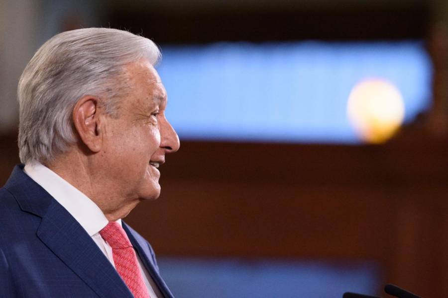 Diplomático Roberto Canseco será propuesto para recibir Medalla Belisario Domínguez