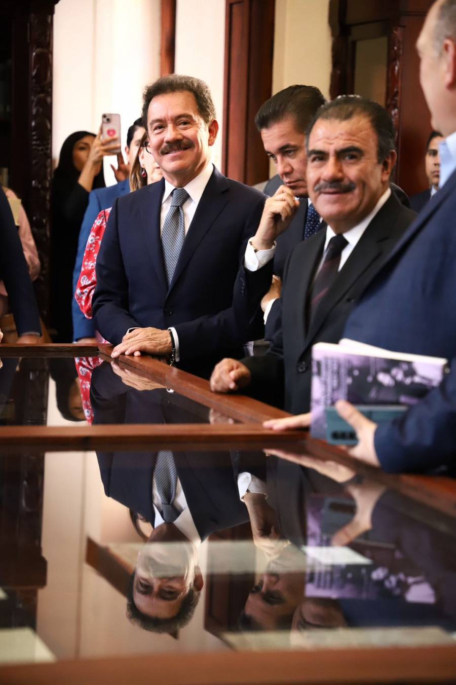 Pudiera ser un pretexto acusar amenazas para bajarse de la contienda, dice Mier de retirada de 217 candidatos