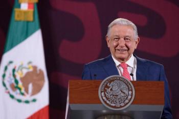 Sostiene AMLO llamada telef&oacute;nica con Biden