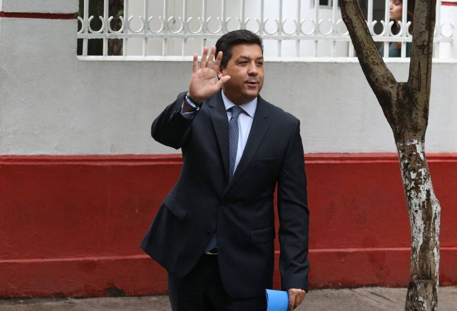 Prevén en INE no devolverle candidatura a Cabeza de Vaca