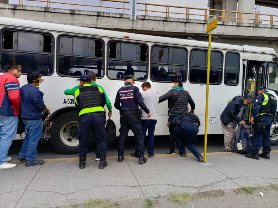 Gobierno del Estado de México inicia Operativo Violeta con policía de género en transporte público y paraderos