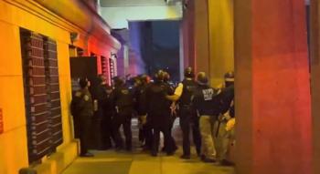 Despliegue policial en la Universidad de Columbia ante protestas estudiantiles