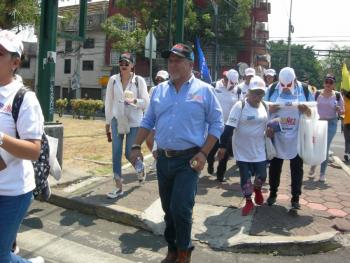 Daniel Ordoñez promete rescatar escuelas de Iztacalco en el Día de la Niña y el Niño