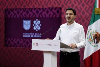 Resalta Batres, relaci&oacute;n del gobierno capitalino con sus trabajadores