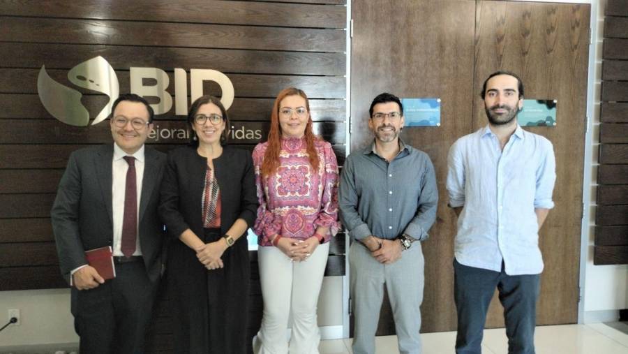 Secretaría de Movilidad recibirá cooperación del BID para mejorar sistemas de transporte