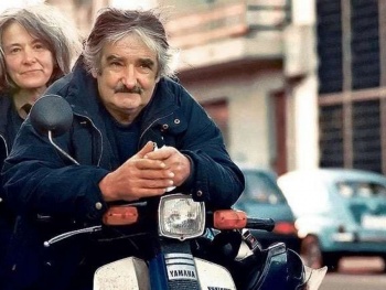 Pepe Mujica informa que tiene cáncer de esófago