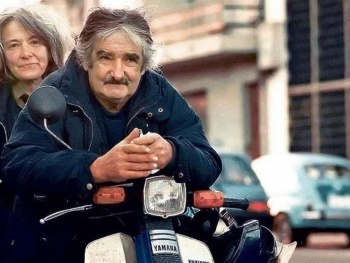 Pepe Mujica informa que tiene c&aacute;ncer de es&oacute;fago