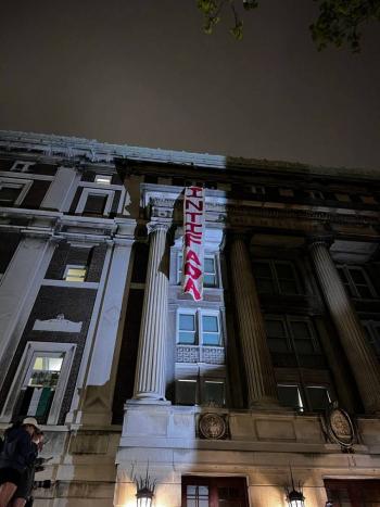 Protestas estudiantiles toman edificio de Columbia para exigir desinversion en Israel