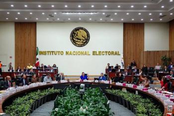 INE rechaza discutir denuncia de Morena para quitar candidatura a Pablo Lemus en Jalisco