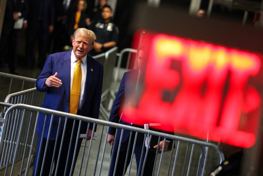 Trump responde por supuestamente quedarse dormido durante juicio