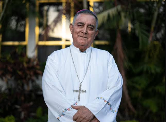 Revelan videos que muestran al obispo Rangel en un hotel de Cuernavaca durante su supuesta desaparición   