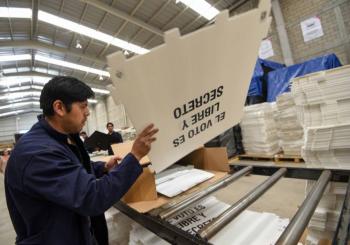 IEEM recibe documentaci&oacute;n electoral para el voto anticipado en elecciones