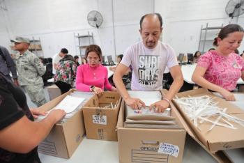 Inicia INE distribuci&oacute;n de 317 millones de boletas electorales hacia todo el pa&iacute;s