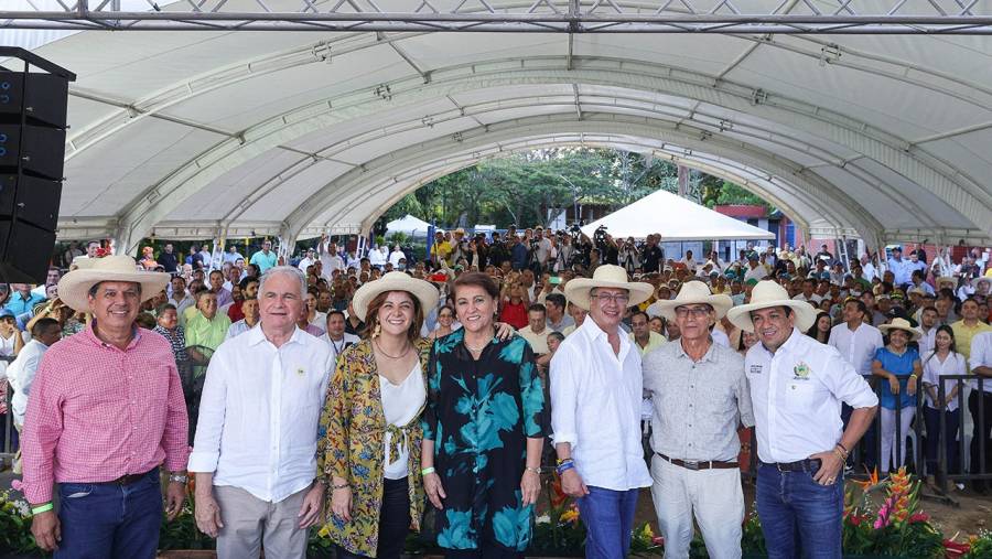 Una revisión de la Reforma Agraria pide Petro al Ministerio de Agricultura