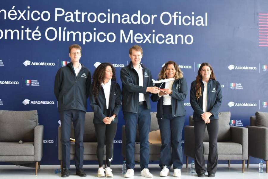 La Delegación Mexicana vuela a París con Aeroméxico