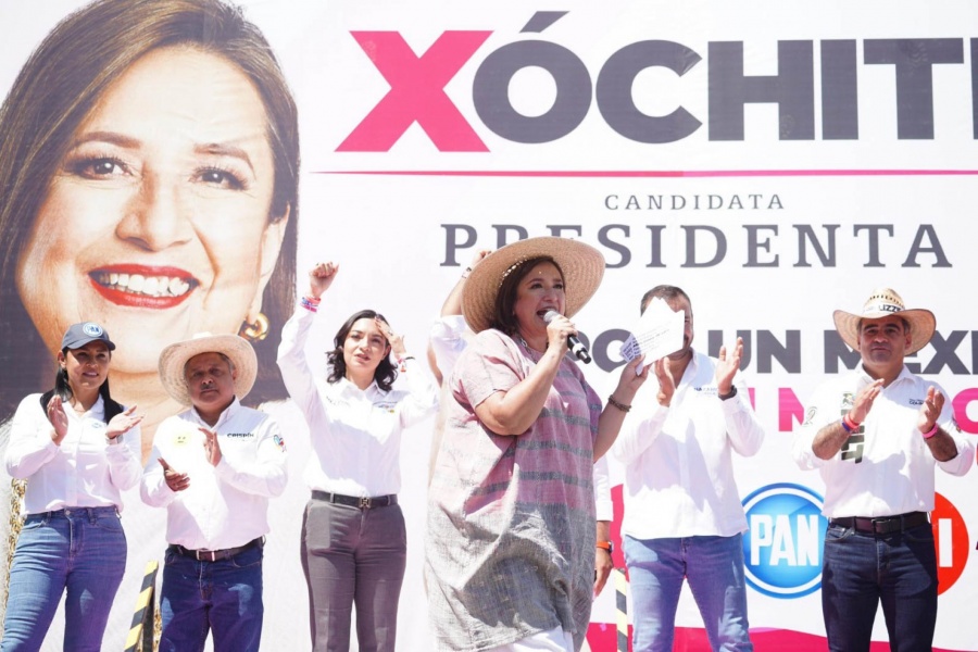 Xóchitl Gálvez denuncia violencia política y promete cambio en Colima