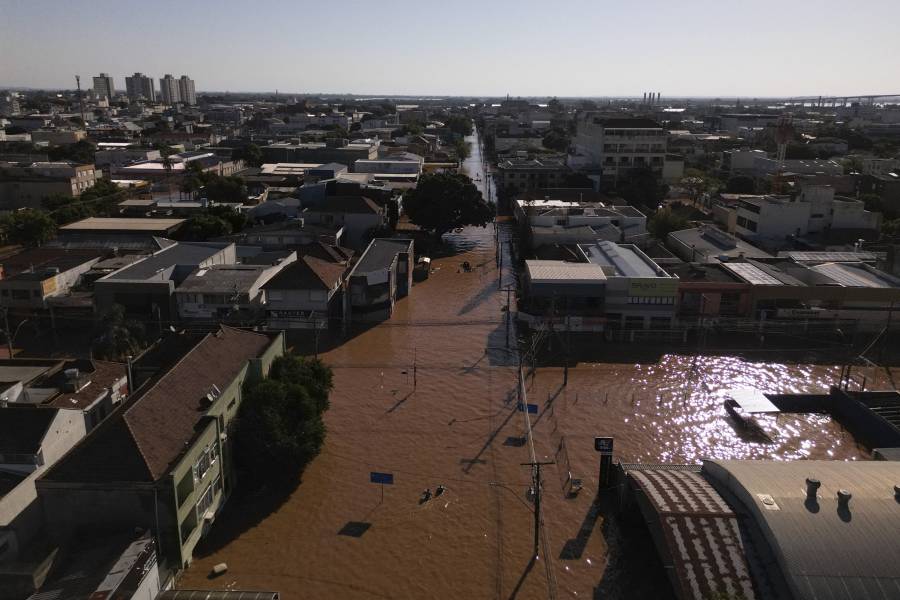 El agua no da tregua al sur de Brasil y sube a 83 la cifra de muertos