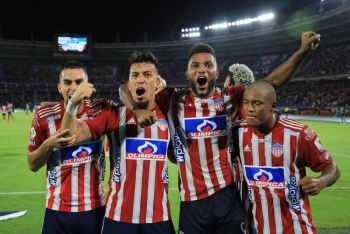Junior y Santa Fe arrancan con pie derecho la fase semifinal del Apertura colombiano