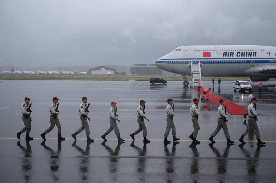 Despu&eacute;s de Francia, Xi Jinping contin&uacute;a el giro europeo en Servia