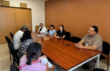 Servicios de Salud escuchan y apoyan a familias de menores tratados por c&aacute;ncer en el Hospital Central