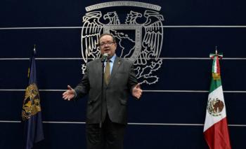 Rector de la UNAM aboga por una estrategia de desarrollo inclusiva ante la crisis de la globalizaci&oacute;n