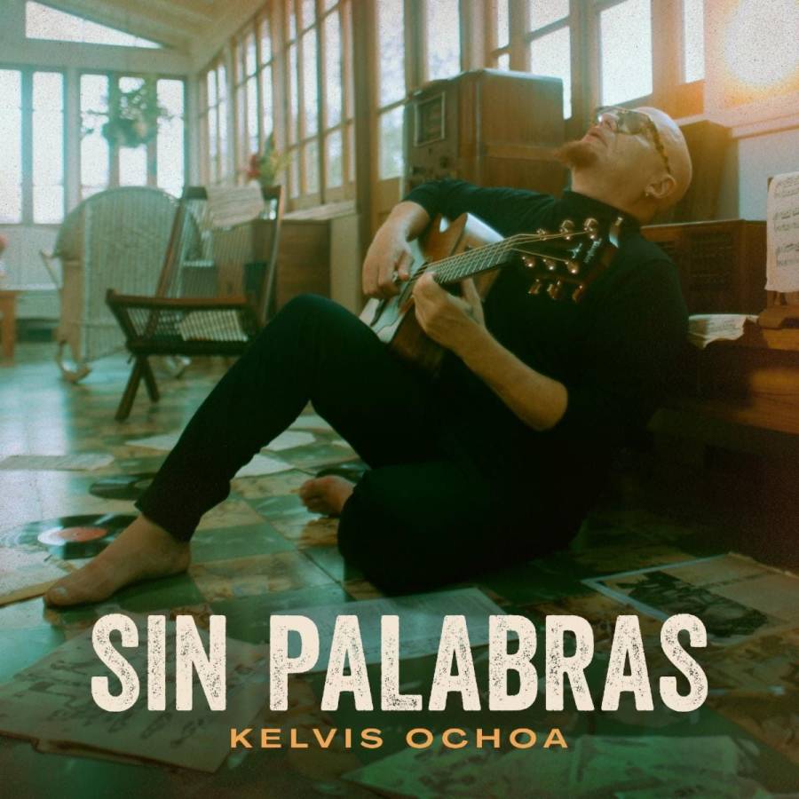 Cubano Kelvis Ochoa estrena su primer sencillo 