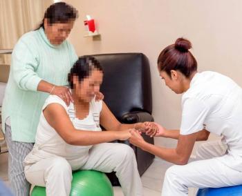 Embarazo antes de los 20 y despu&eacute;s de los 35 a&ntilde;os conlleva riesgos durante gestaci&oacute;n y parto