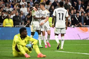 Real Madrid celebra LaLiga en el Bernab&eacute;u con una “manita” al Alav&eacute;s
