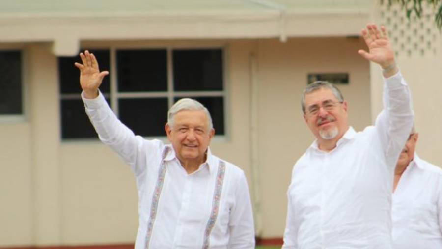 AMLO y Ar&eacute;valo conversan sobre temas relacionados con la seguridad en la frontera, la migraci&oacute;n y la extensi&oacute;n del proyecto del Tren Maya