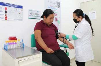 Cl&iacute;nicas rosas ofrecen servicios m&eacute;dicos especializados durante la ola de calor